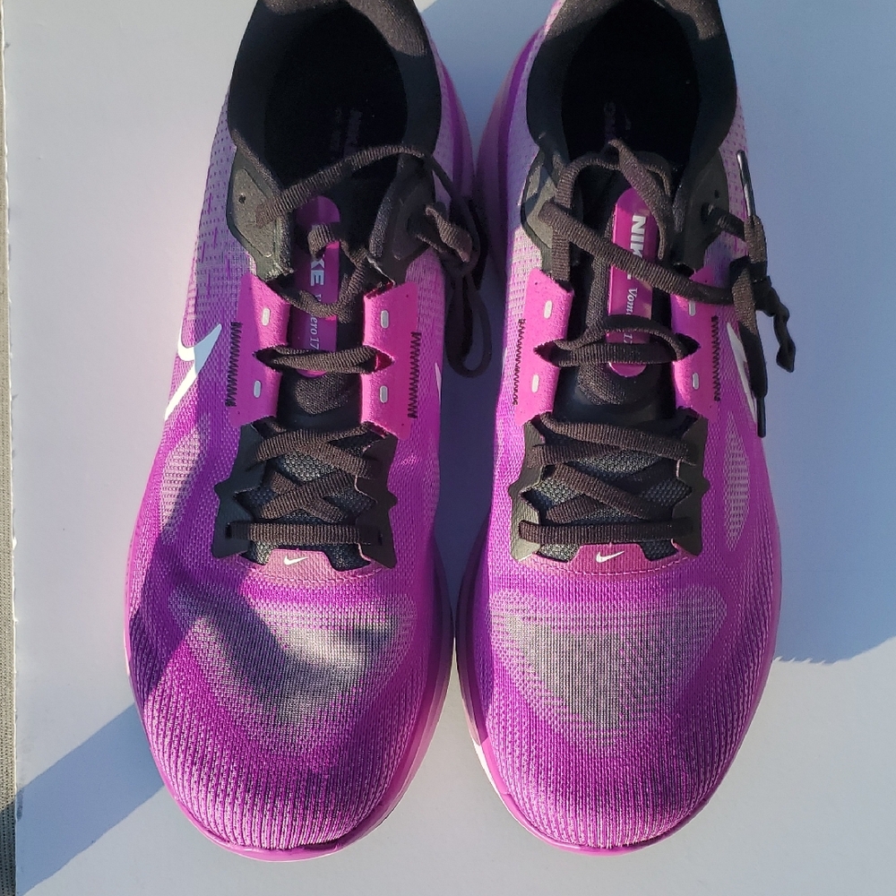 These Are Nike Vomero17  Purple